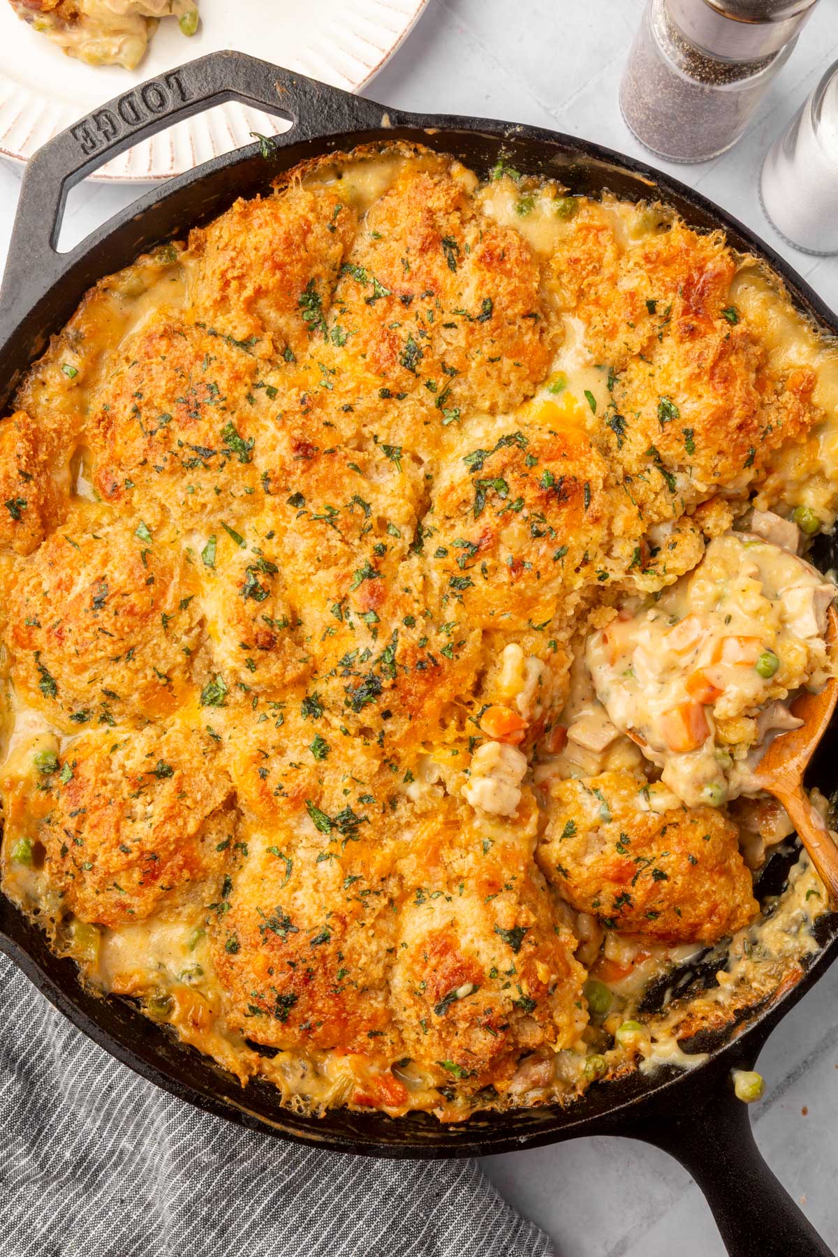 Gluten-Free Cheddar Bay Chicken Pot Pie