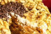 Effortless Slow Cooker Carrot Cake
