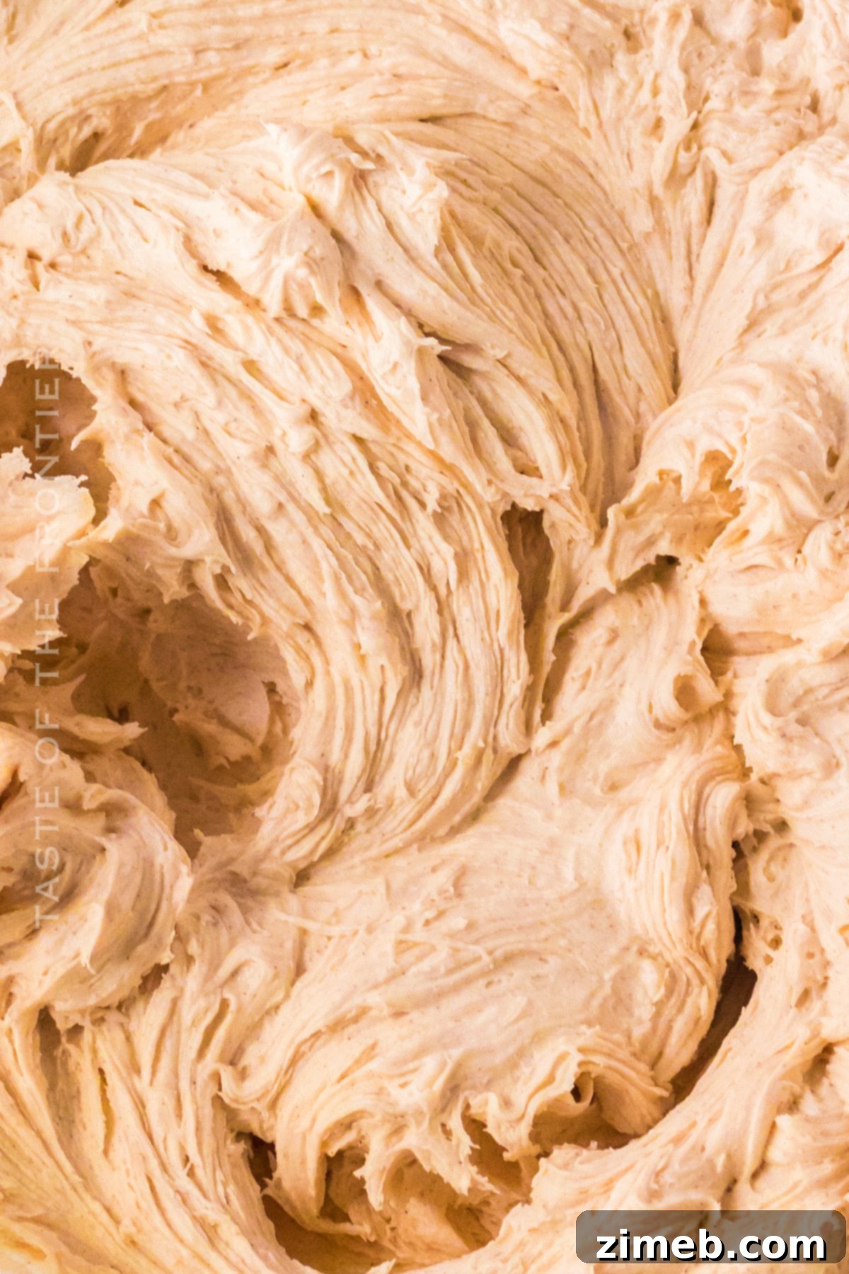 cinnamon buttercream frosting