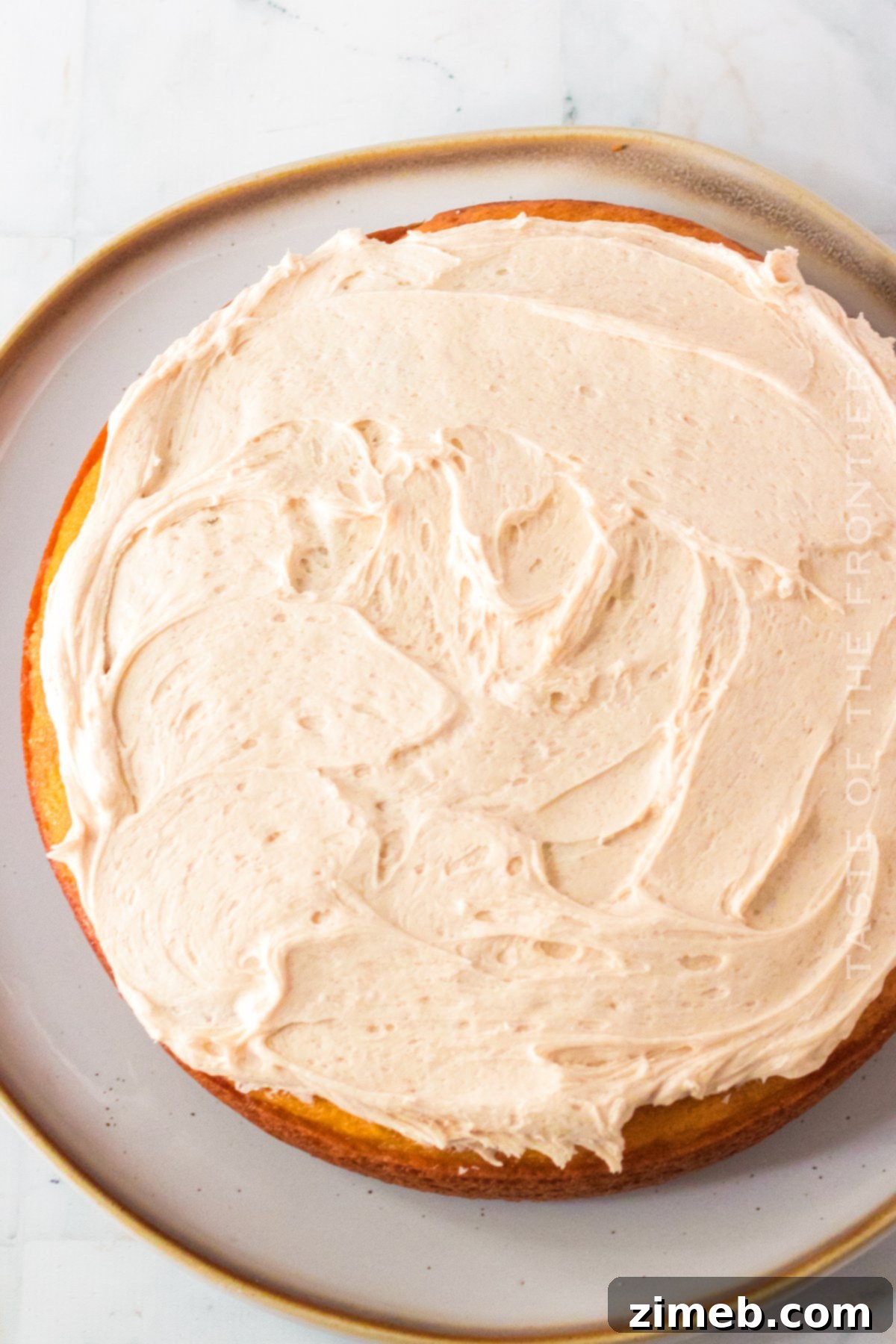assembling cake layers