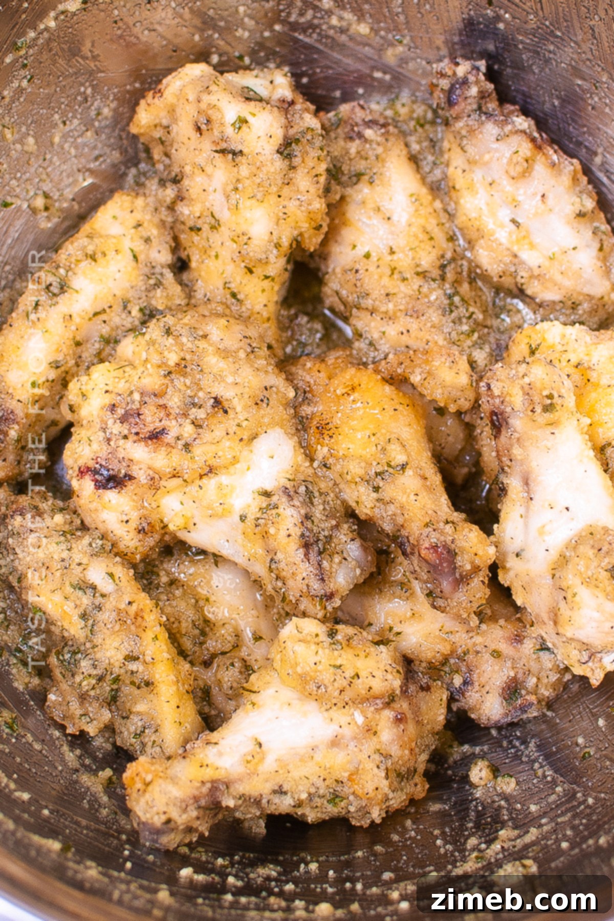 Crispy Air Fryer Garlic Parmesan Chicken Wings 9 making copycat wild wings garlic parmesan