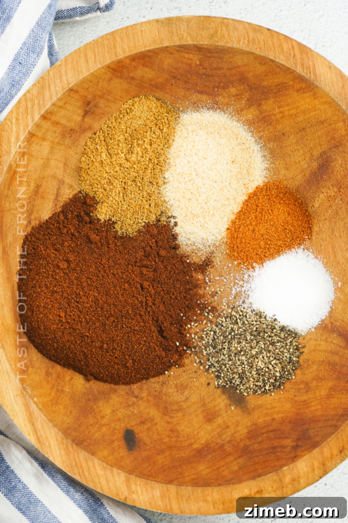 Robust Chili Blend 5 Chili Seasoning ingredients laid out