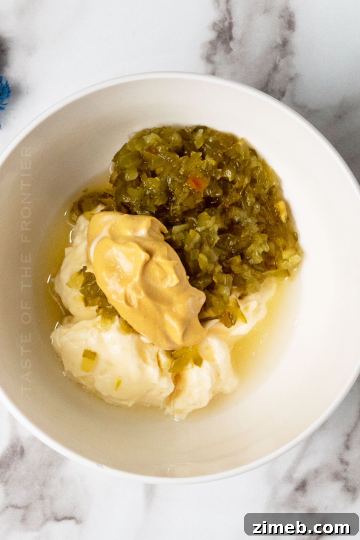 Big Mac Secret Sauce at Home 6 adding relish