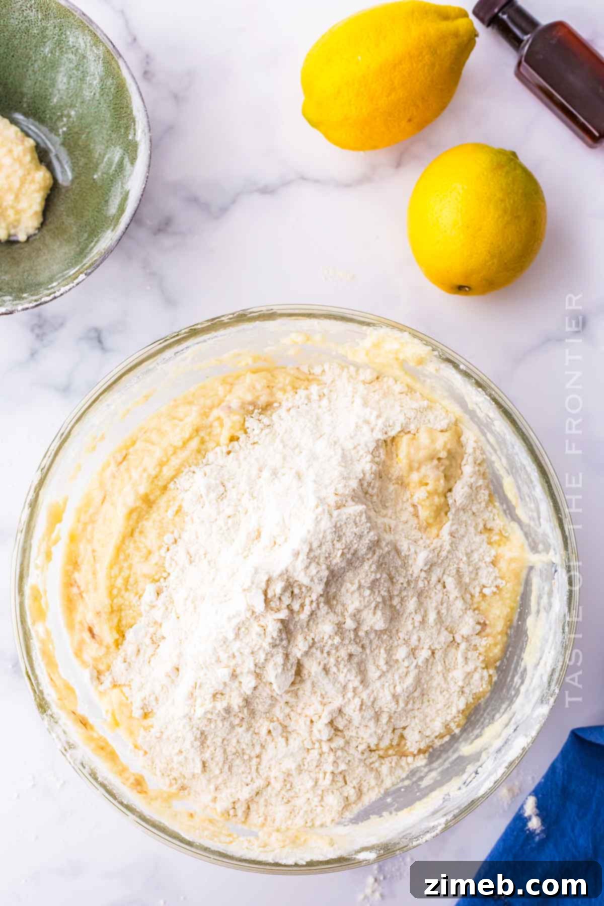 Step-by-step how to make Lemon Bundt Cake with Glaze