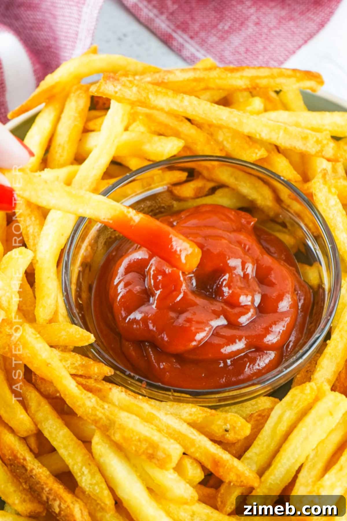 Perfectly Crispy Air Fryer Frozen Fries 15 easy fries recipe