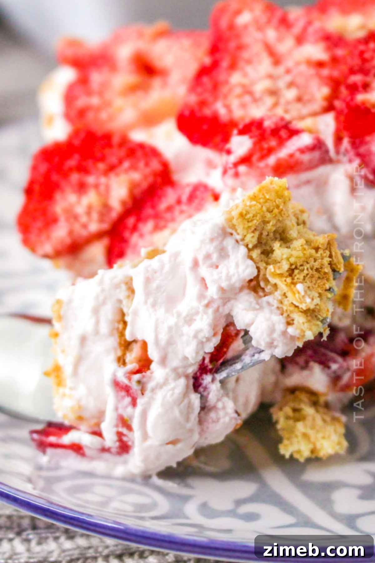 No-Bake Strawberry Dream 16 No bake strawberry cake for easy entertaining