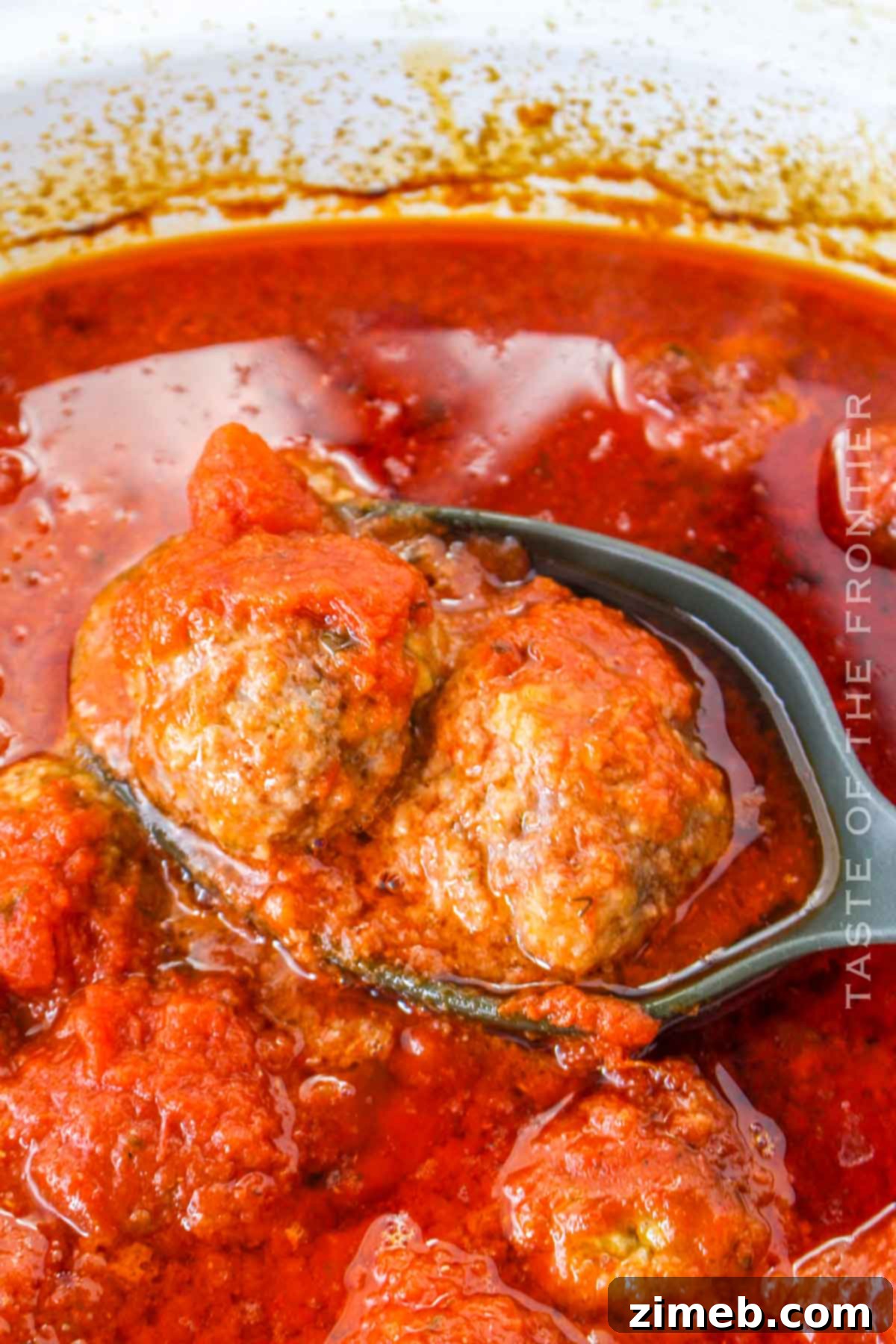 marinara and meatballs