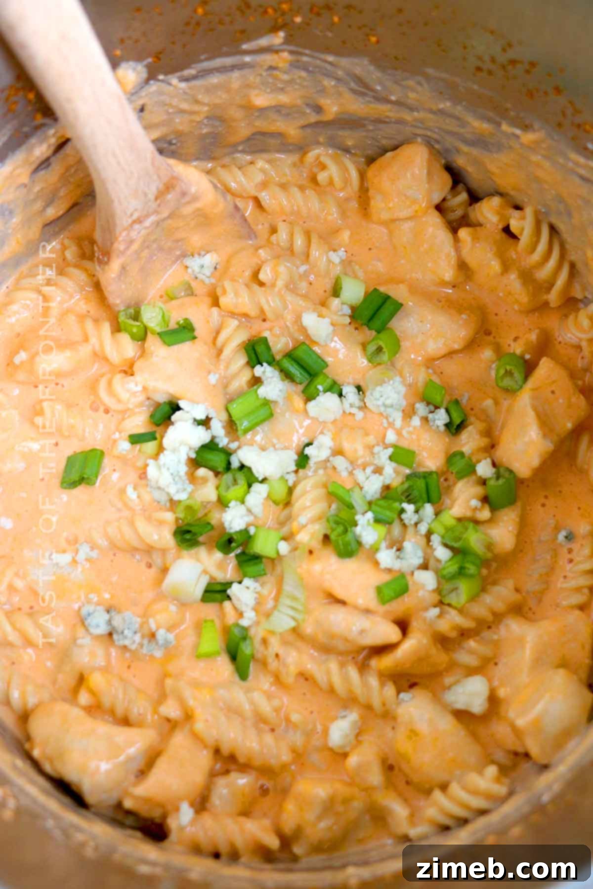 How to make creamy Buffalo Chicken Pasta in an Instant Pot