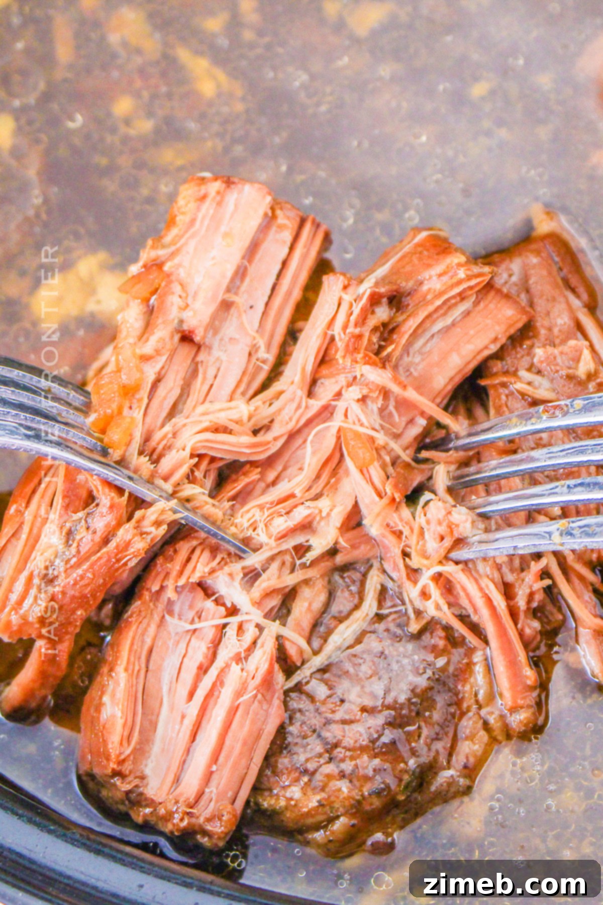how to make Crockpot French Dip