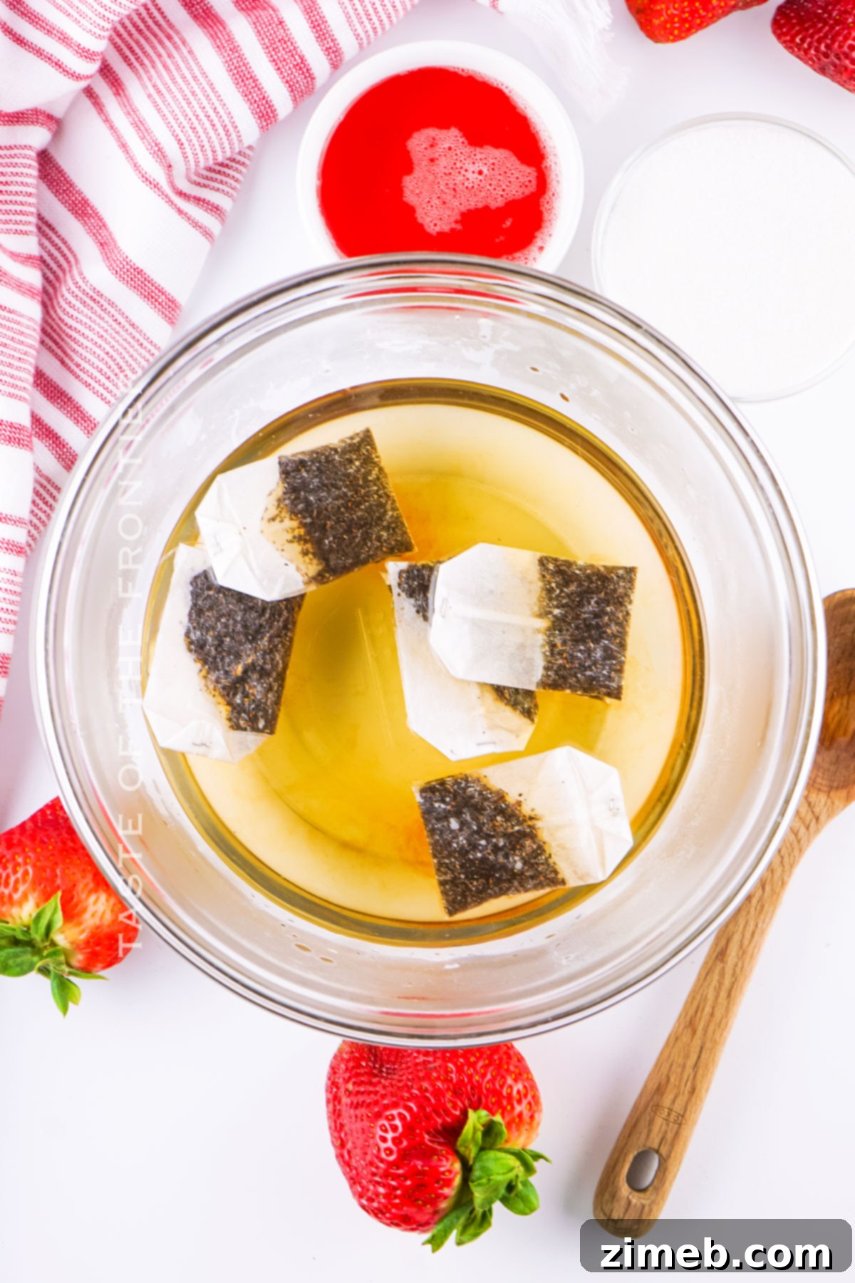 how to make Strawberry Tea