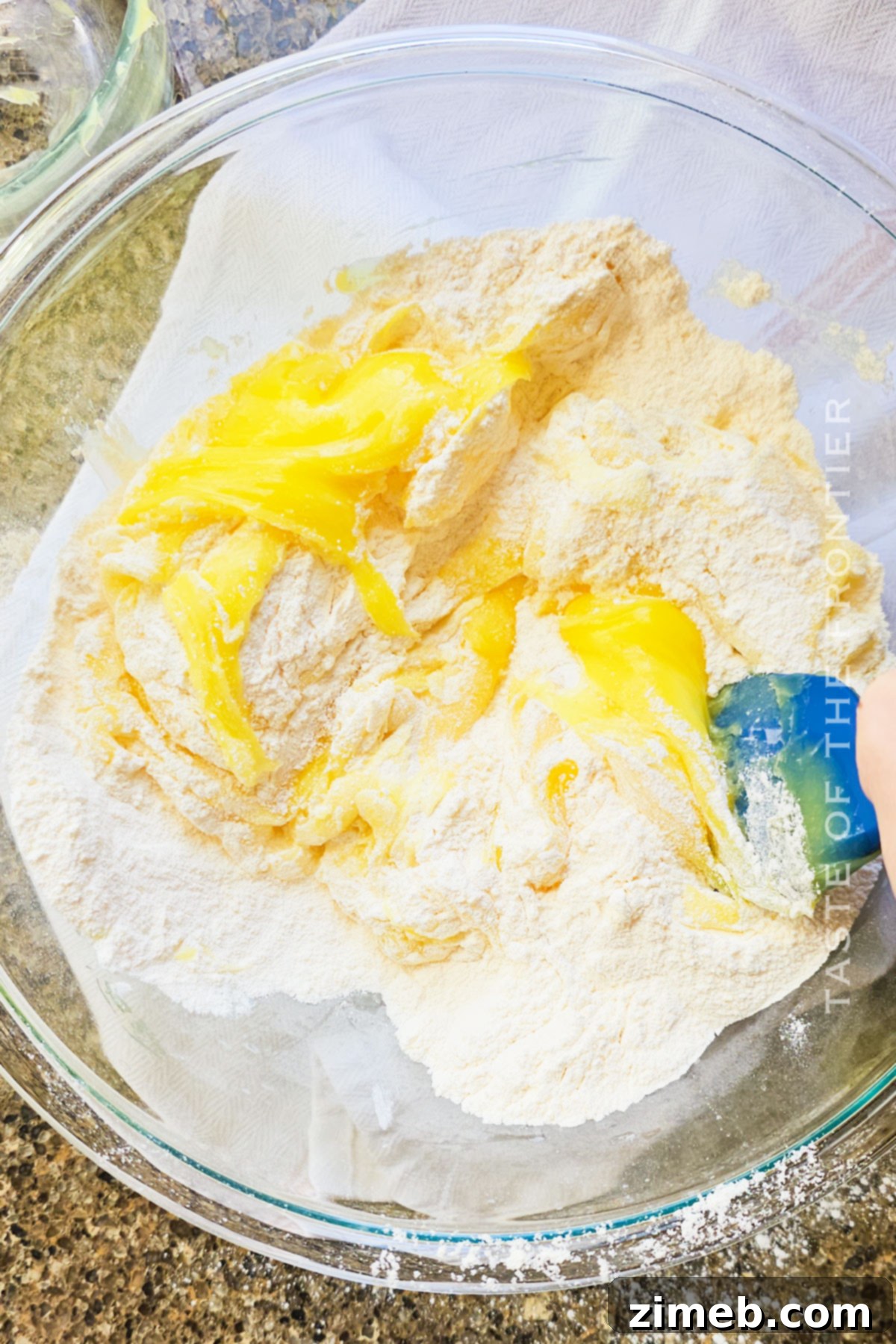 How to Make Cake Mix Lemon Bars