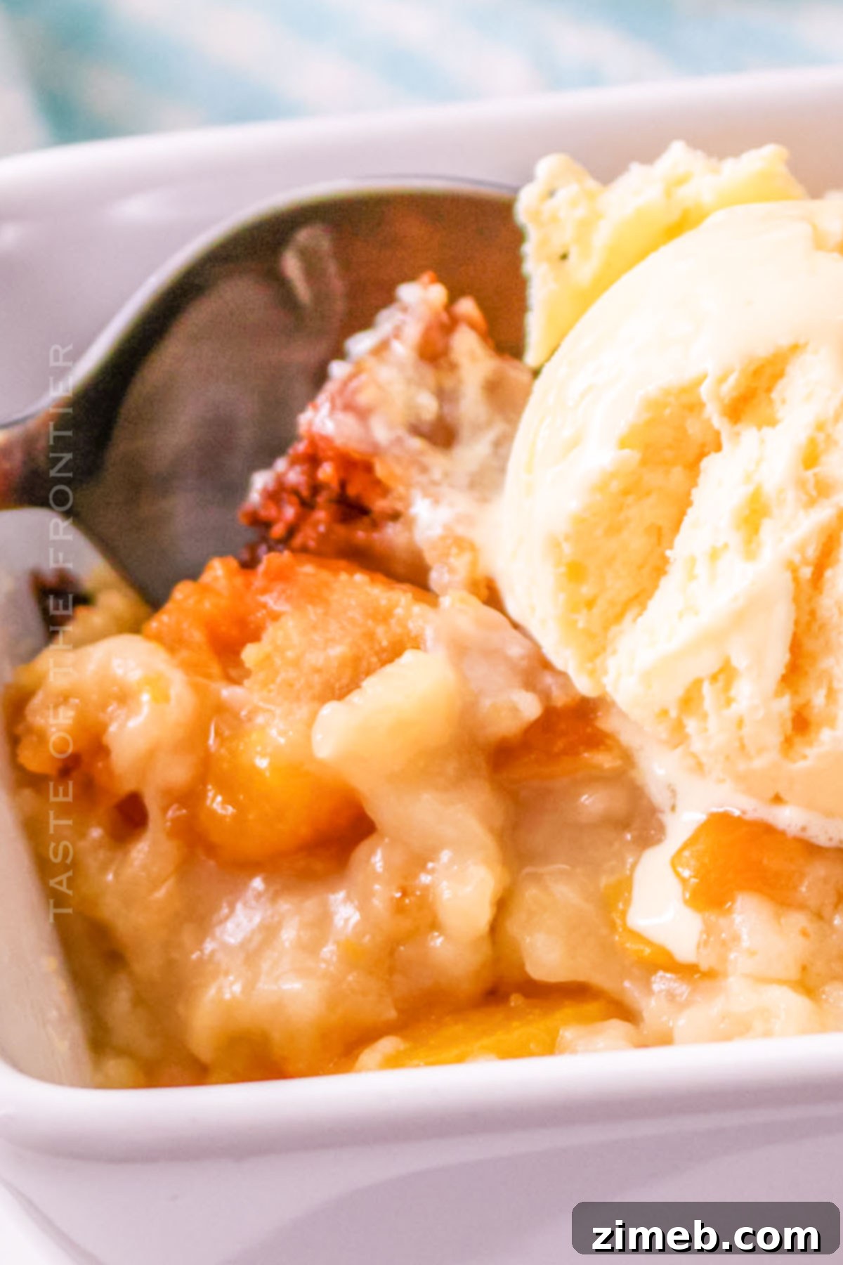 Effortless Slow Cooker Peach Cobbler with Bisquick 16 Crockpot Peach Cobbler - ready to serve