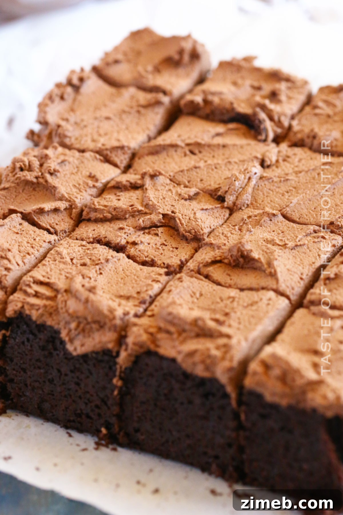 Ultimate Nutella Indulgence 7 Easy single layer chocolate cake with Nutella