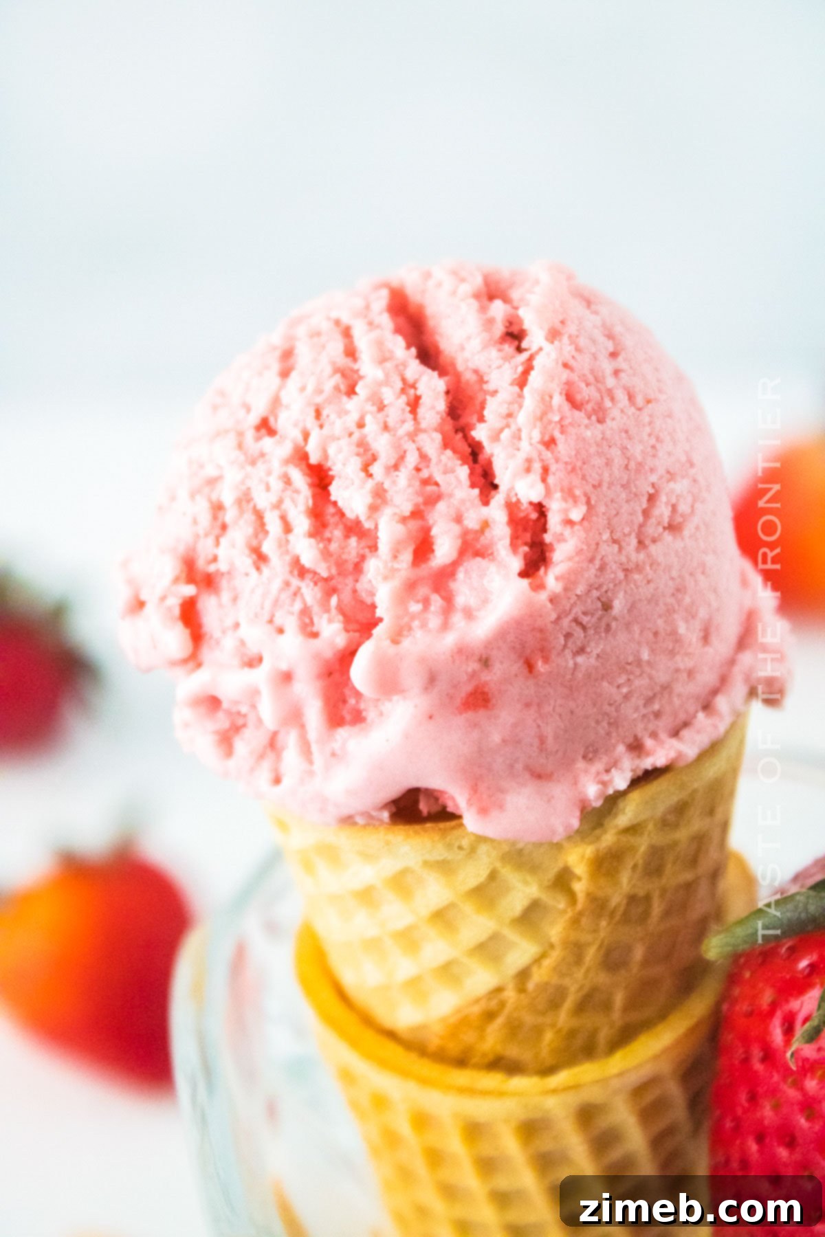 Creamy Vegan Strawberry Bliss 2 Dairy-Free Strawberry Ice Cream