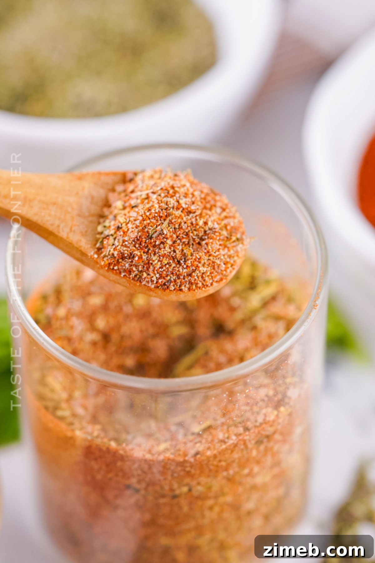 Homemade poultry seasoning blend for turkey
