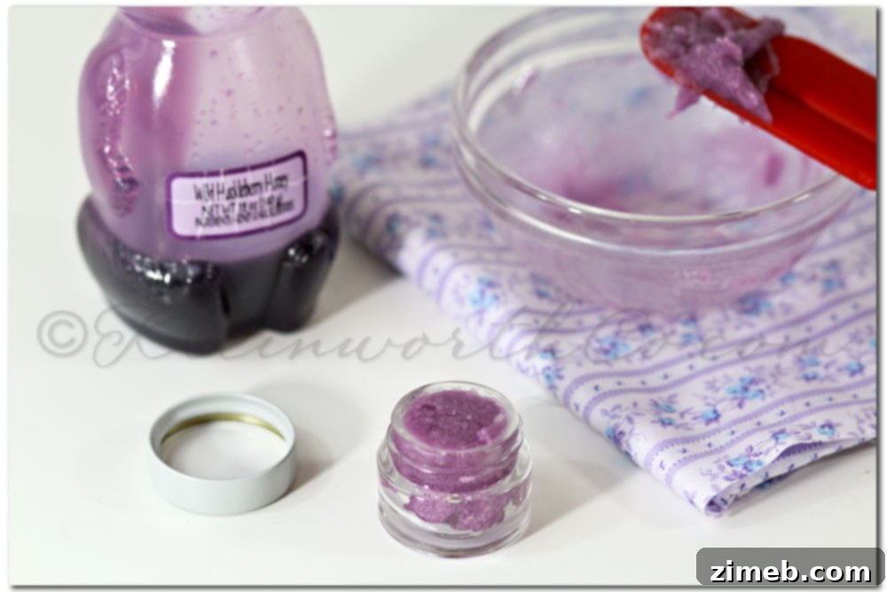 Homemade Huckleberry Honey Lip Scrub 2 Huckleberry Honey Lip Scrub {DIY}