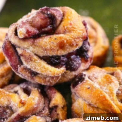 Blueberry Cruffins