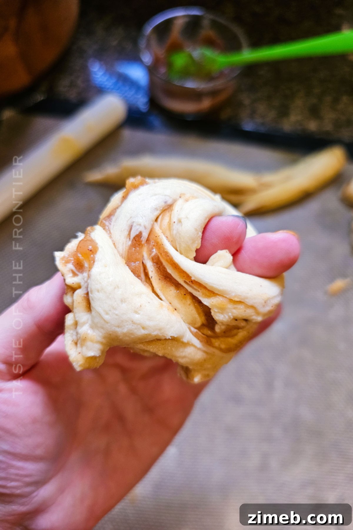 how to make Pumpkin Cruffins