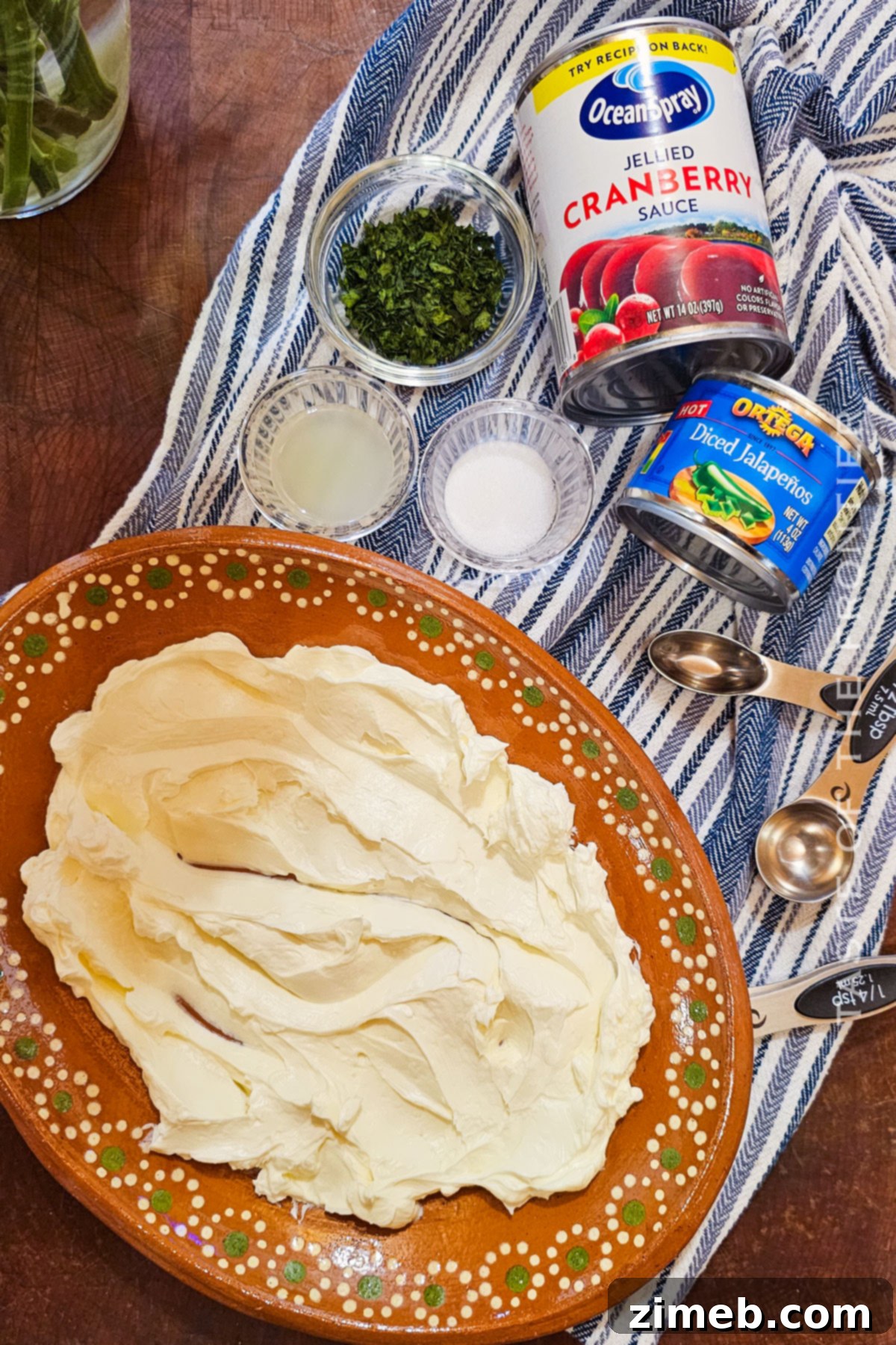 Cranberry Jalapeno Dip no cook
