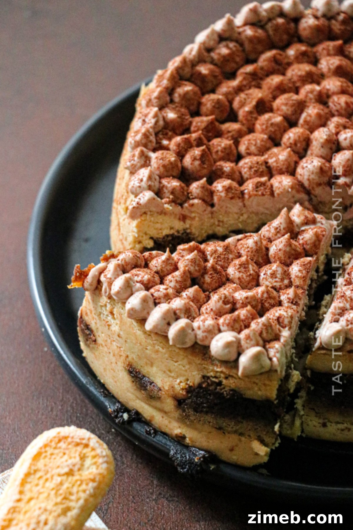 Tiramisu Cheesecake Espresso, a close-up of the delicious dessert.