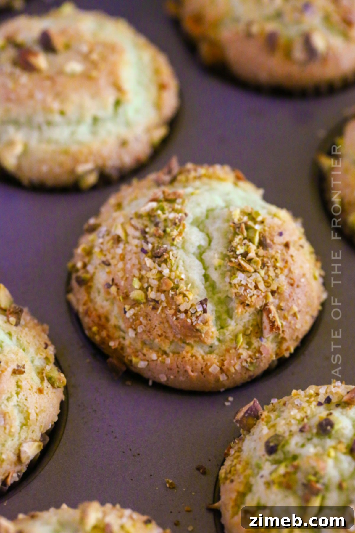 Delightful Pistachio Muffins 8 baked muffins with pudding and nuts