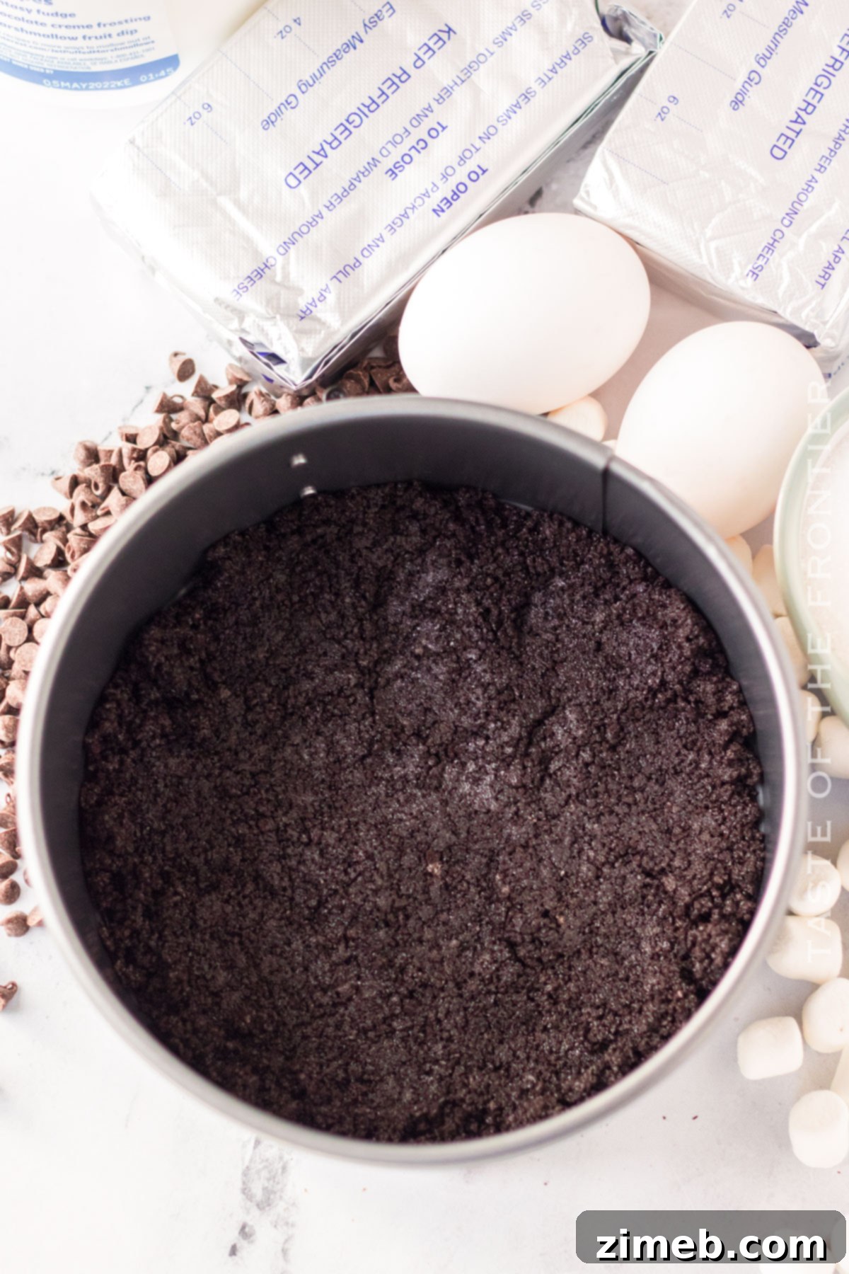 Oreo cookie crust for cheesecake