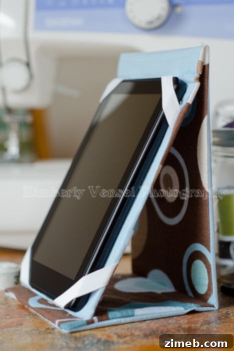 DIY Tablet Cover tutorial with fabric and button closure