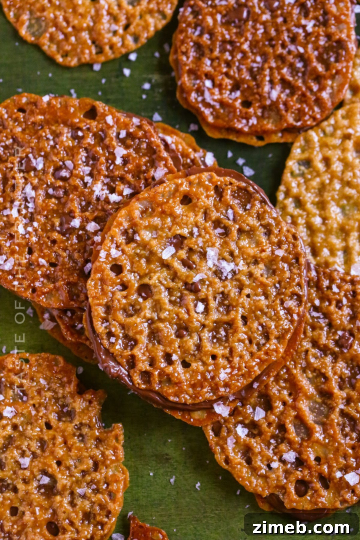 Delicate Lace Cookies 2 Delicate Lace Cookies ready to be served
