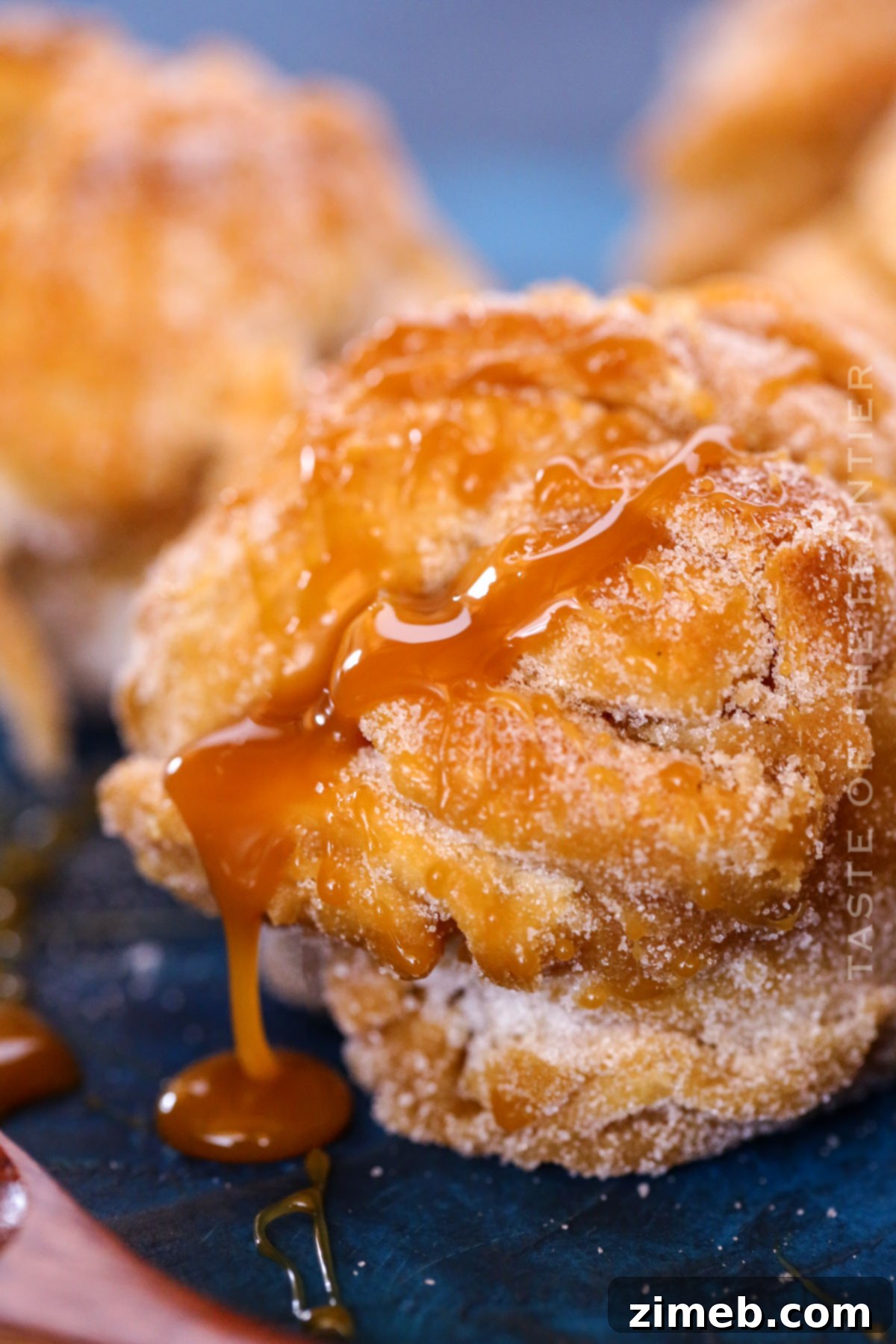 easy Caramel Cruffins