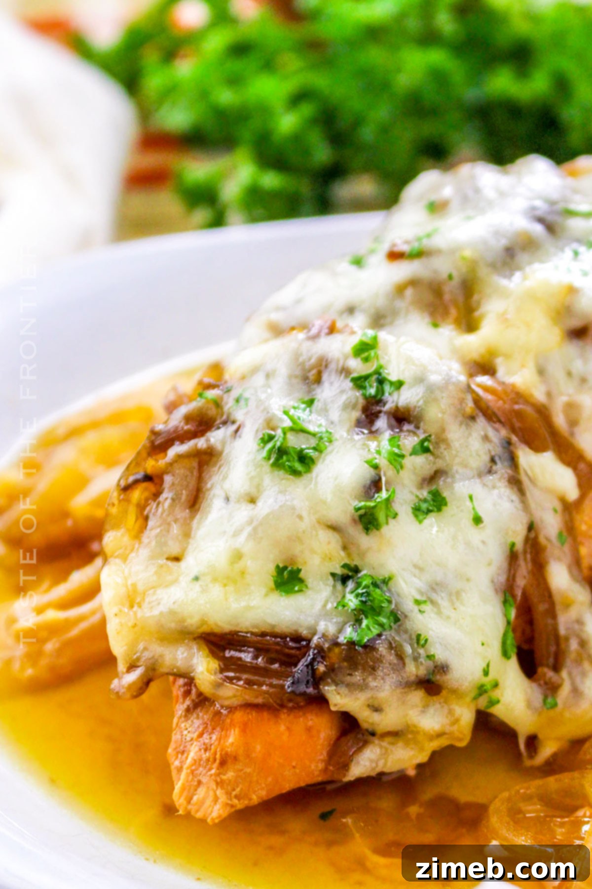 Savory French Onion Chicken 8 easy chicken dinner