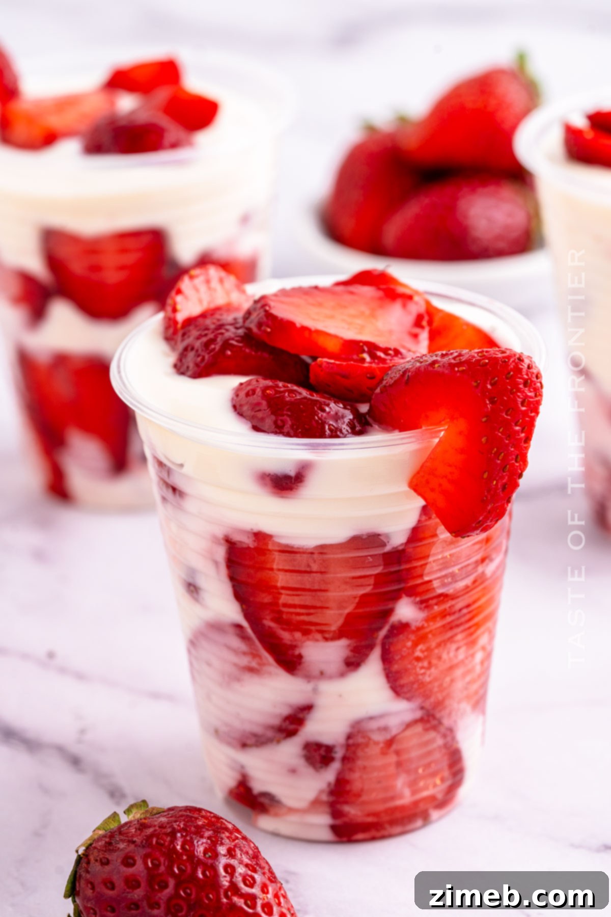 Strawberries and Cream 14 mexican strawberries and cream
