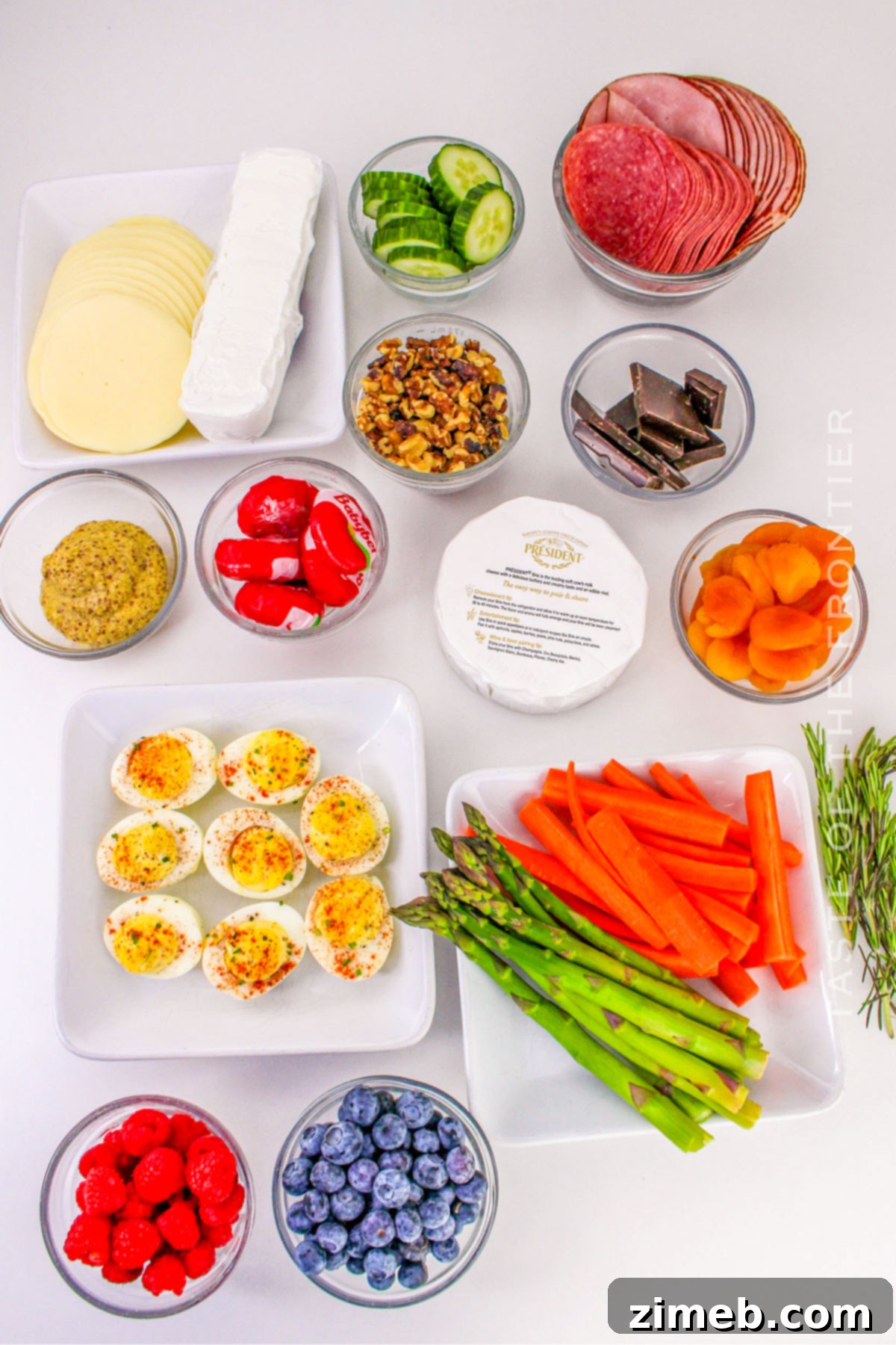 Hoppy Easter Graze Board 4 Easter Bunny Charcuterie Board ingredients