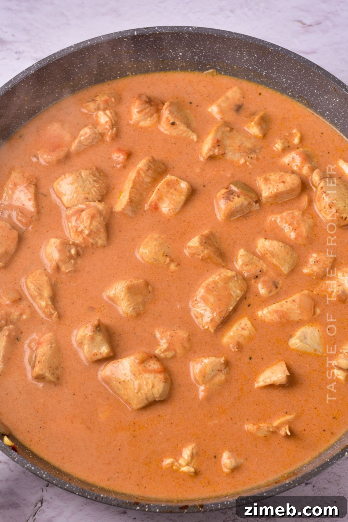 How to make creamy Chicken Curry with Coconut Cream at home.