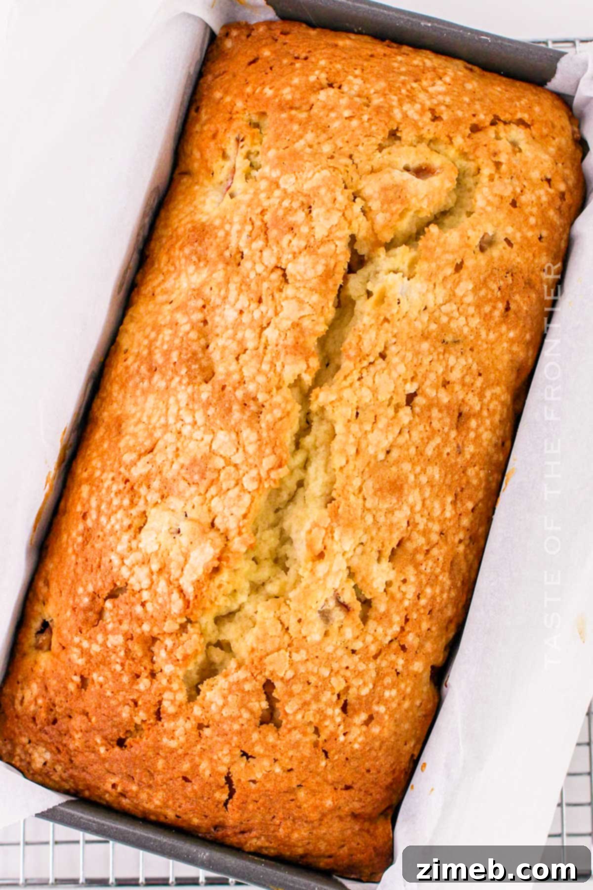 baked loaf cake