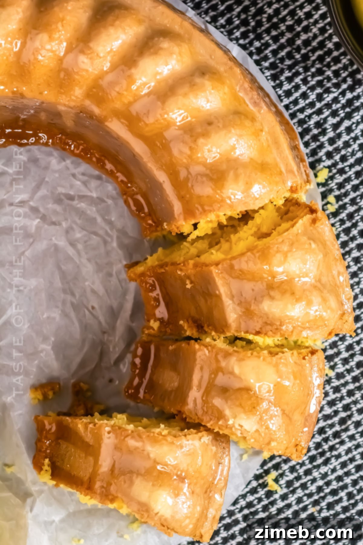 tube cake