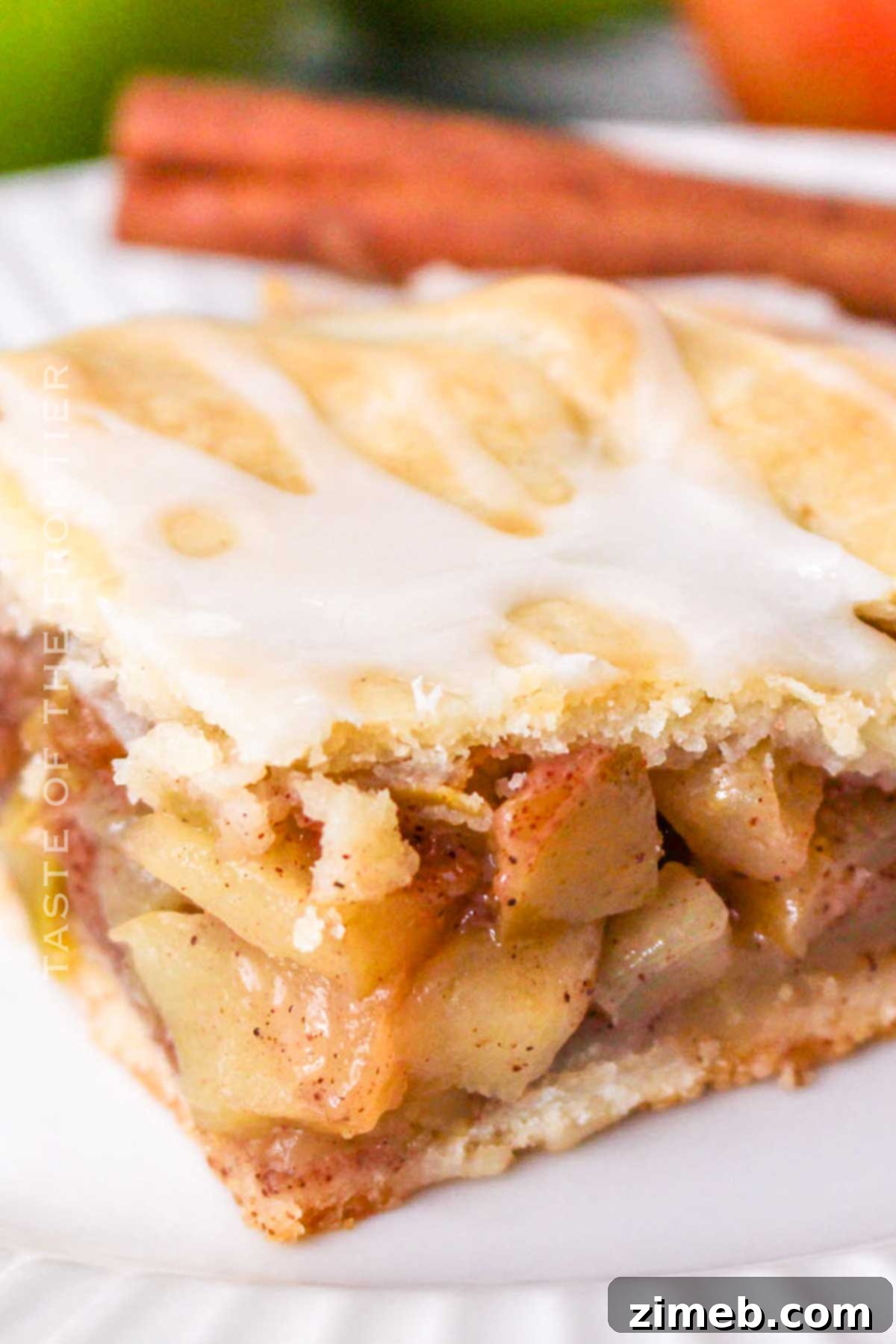 Apple Crumble Bars 2 Delicious Apple Pie Bars with creamy glaze