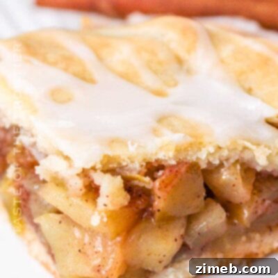 Homemade Apple Pie Bars
