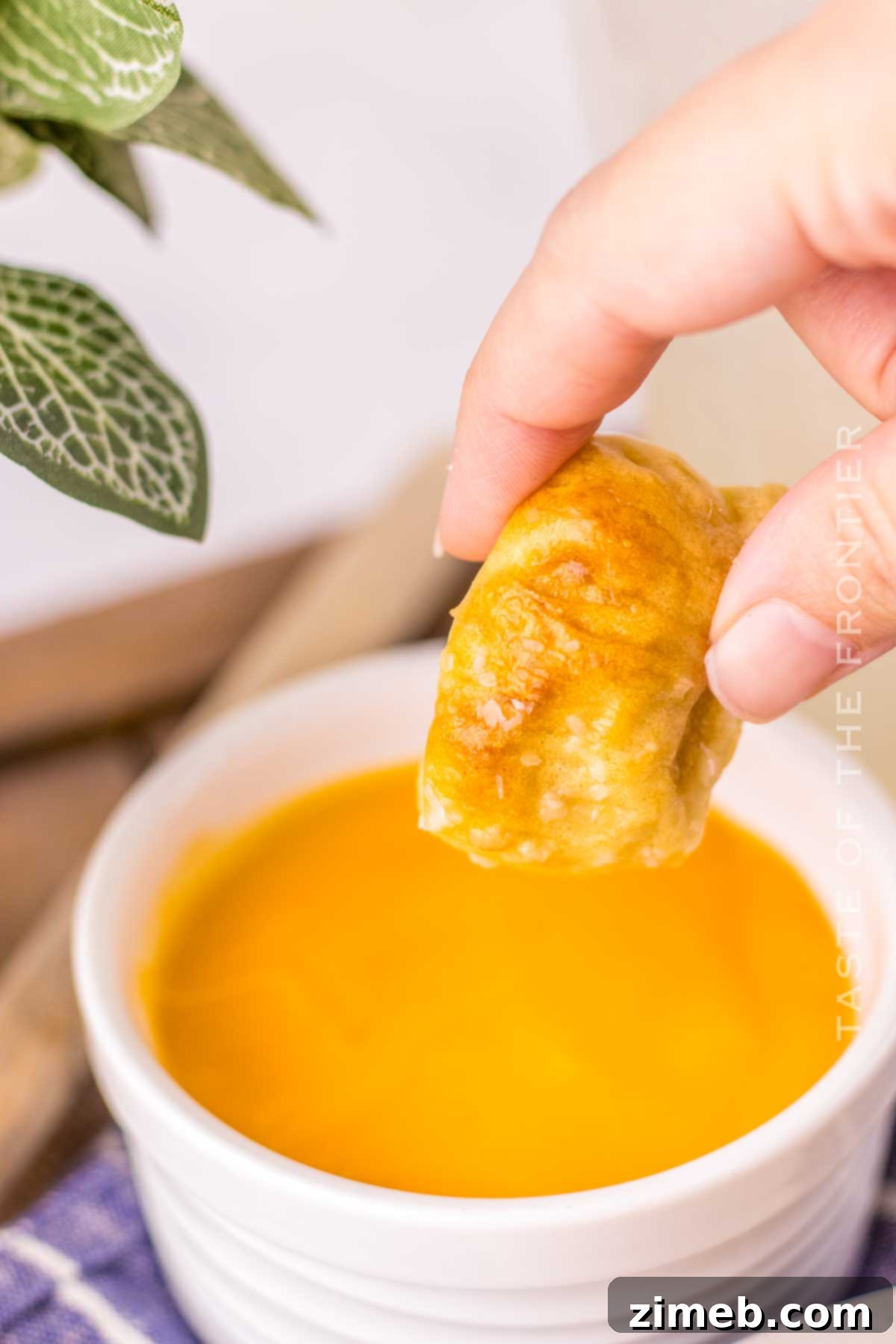 Perfect Homemade Auntie Anne's Pretzel Bites 14 original flavor soft pretzels