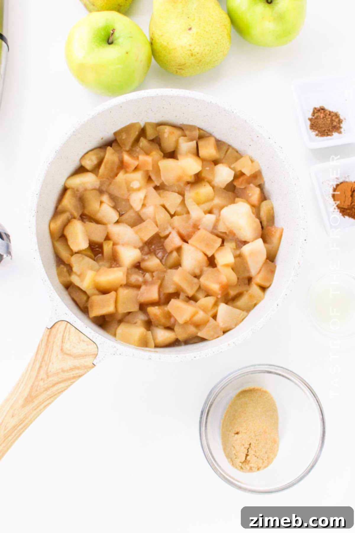 A step-by-step image of how to make Apple Pear Sauce, showcasing the process.