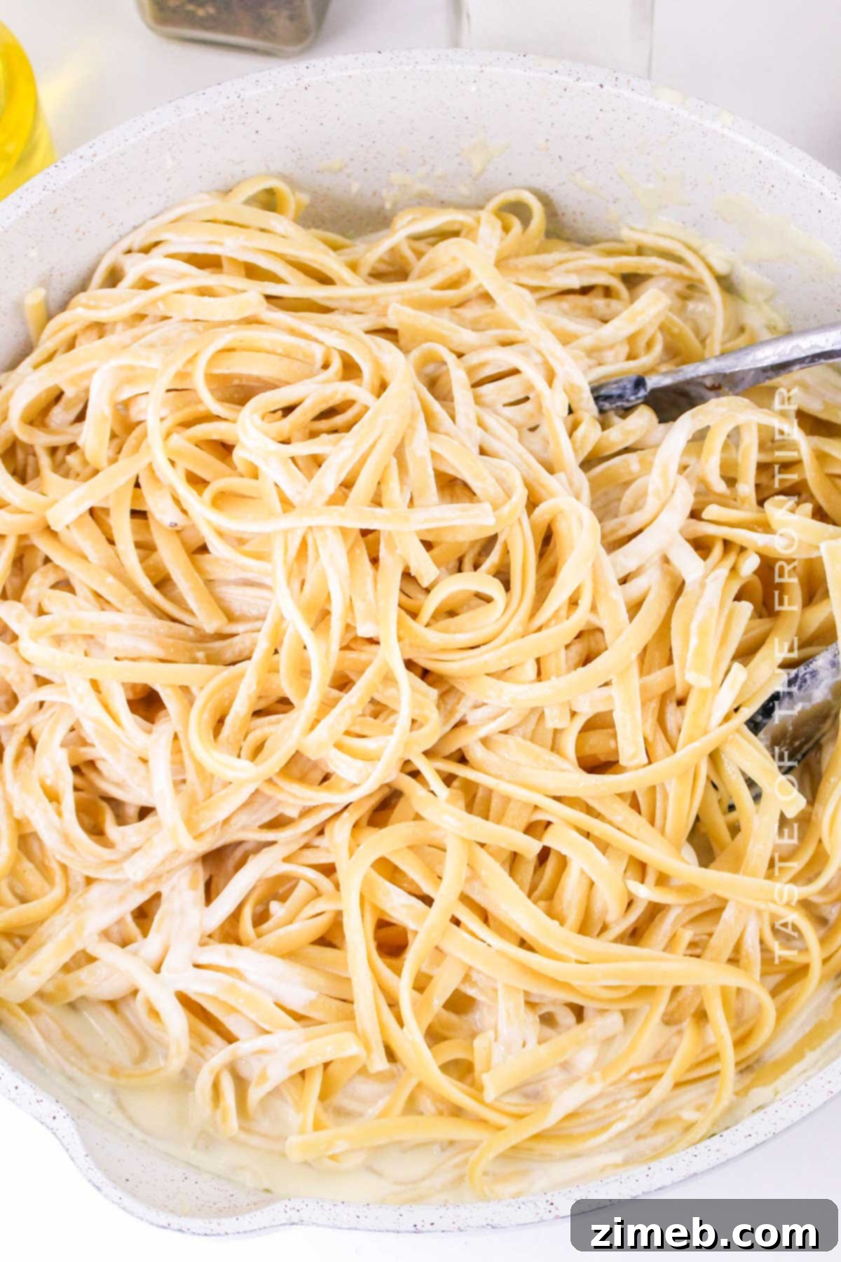 How to make Chicken Garlic Parmesan Pasta step-by-step.