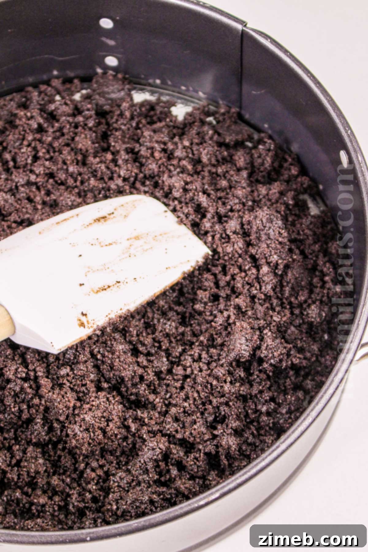 Oreo crust for chocolate cheesecake