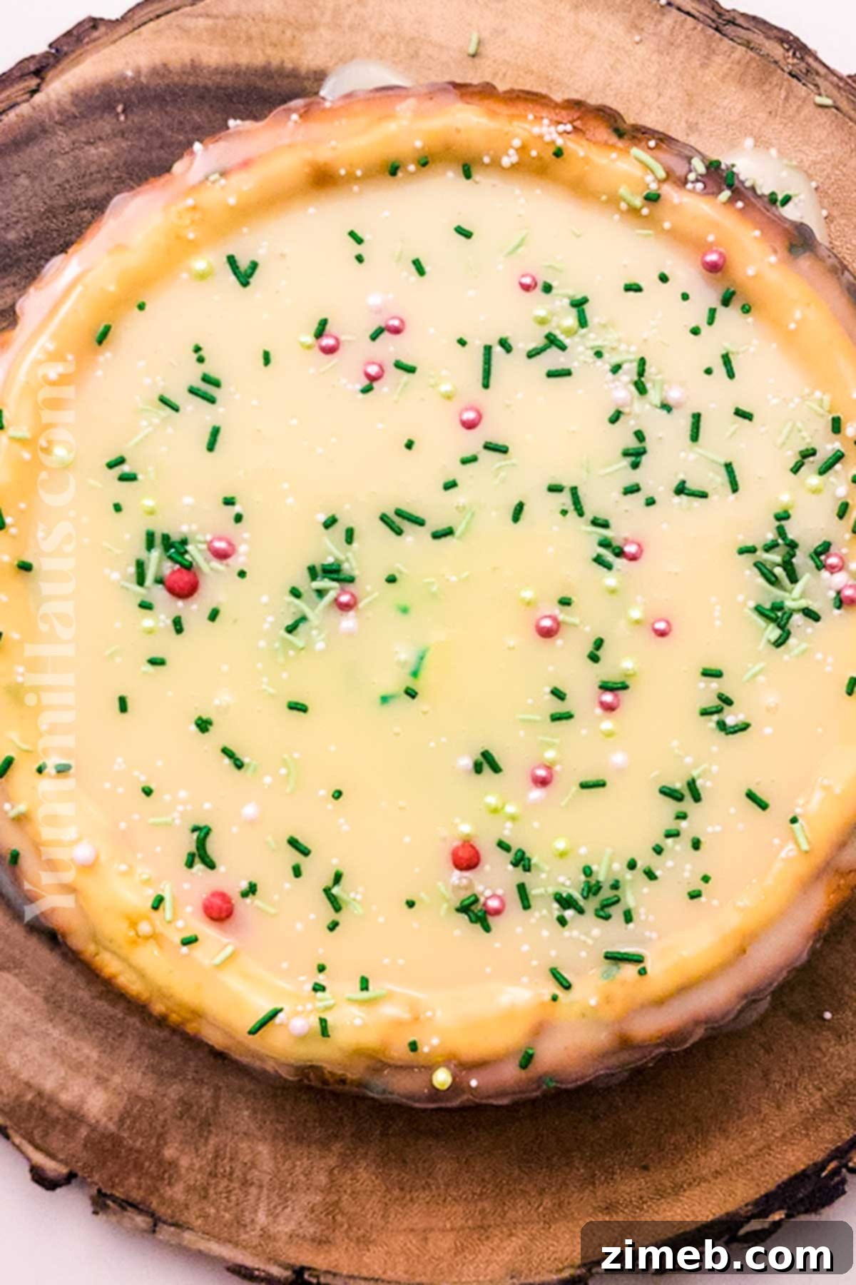 cheesecake with white chocolate ganache