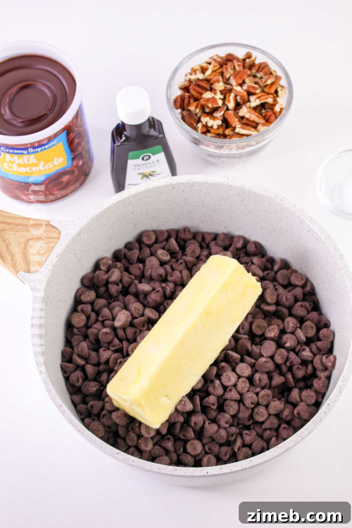 making fudge on the stovetop