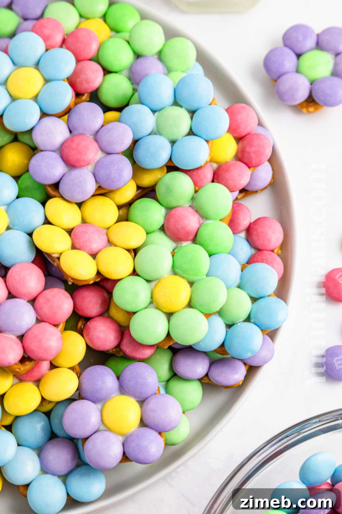 Blossom Pretzel Treats 3 M&M treat for spring and Easter, colorful pretzel bites