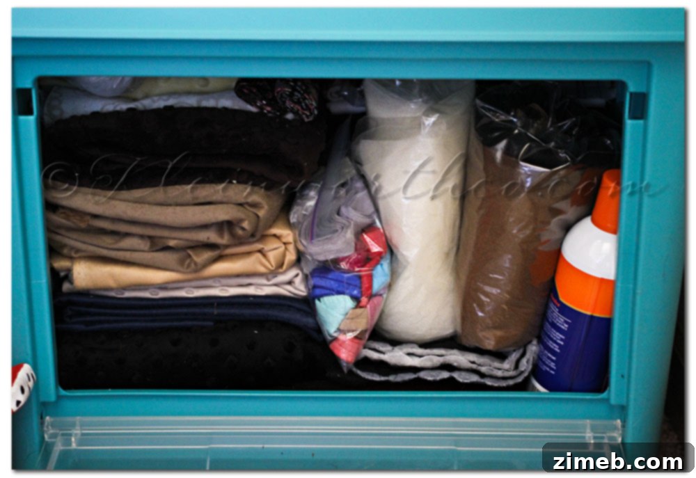 Getting Organized with Rubbermaid All Access Organizers Getting Organized with Rubbermaid All Access Organizers