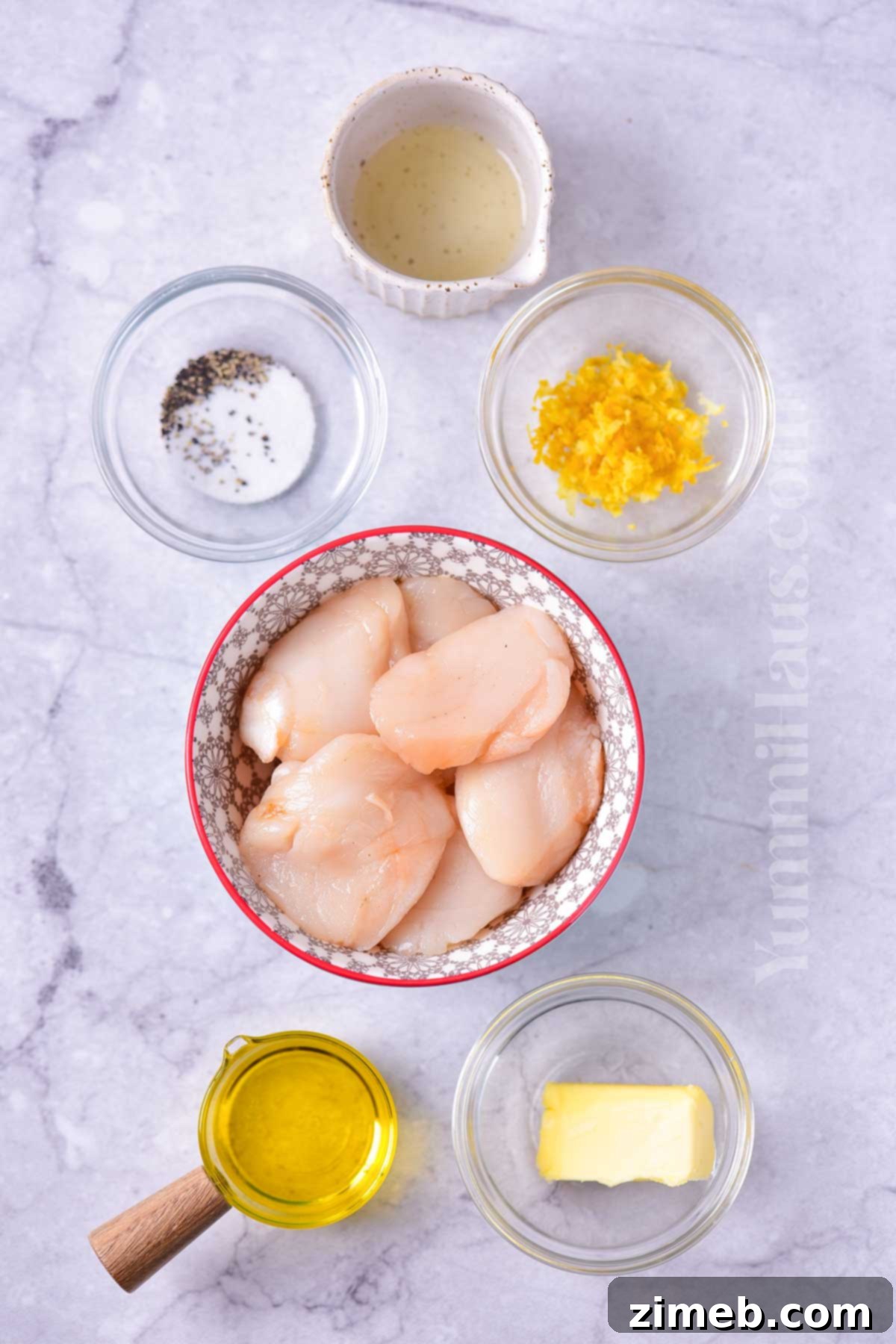 Perfectly seared scallops with lemon and herbs