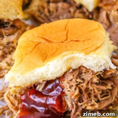 Slow Cooker Pulled Pork Sliders