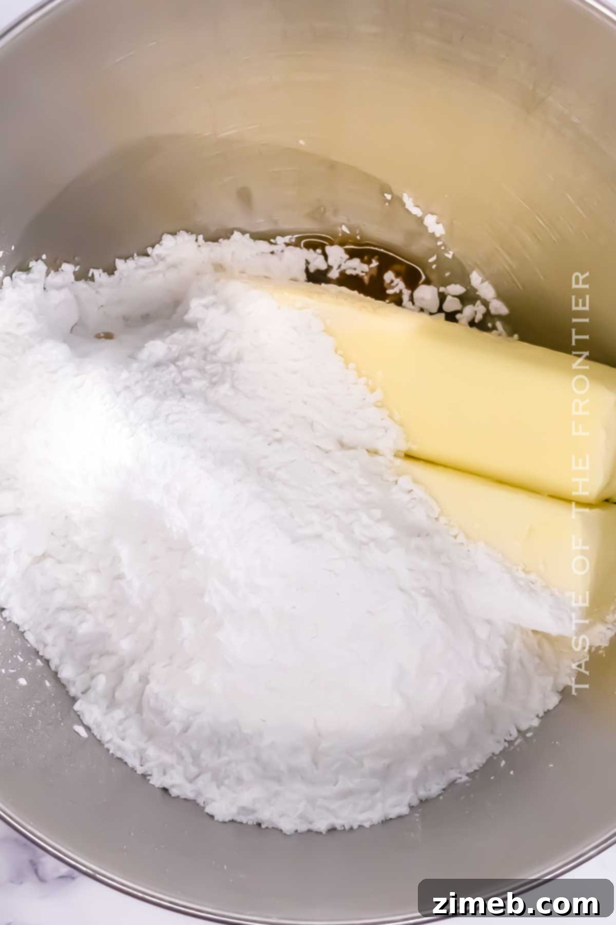 Decadent Buttercream Display 4 Steps for making a frosting board