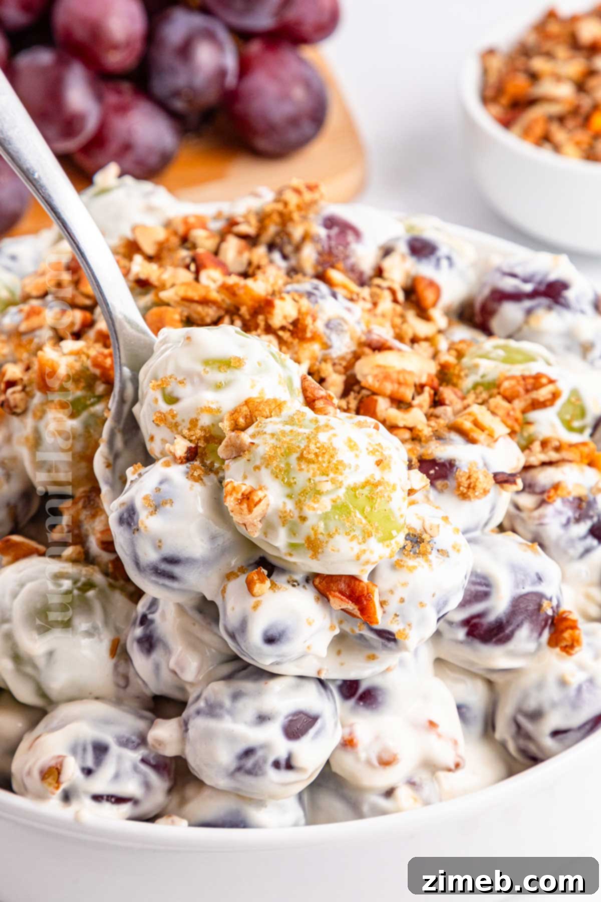 Creamy Grape Salad Delight 15 Potluck salad recipe for easy entertaining.