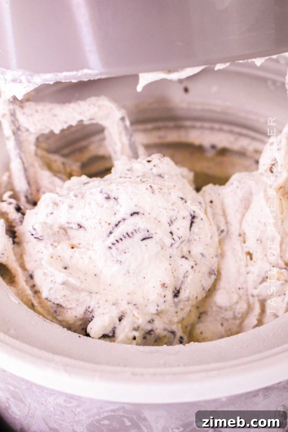 ice cream maker oreo dessert